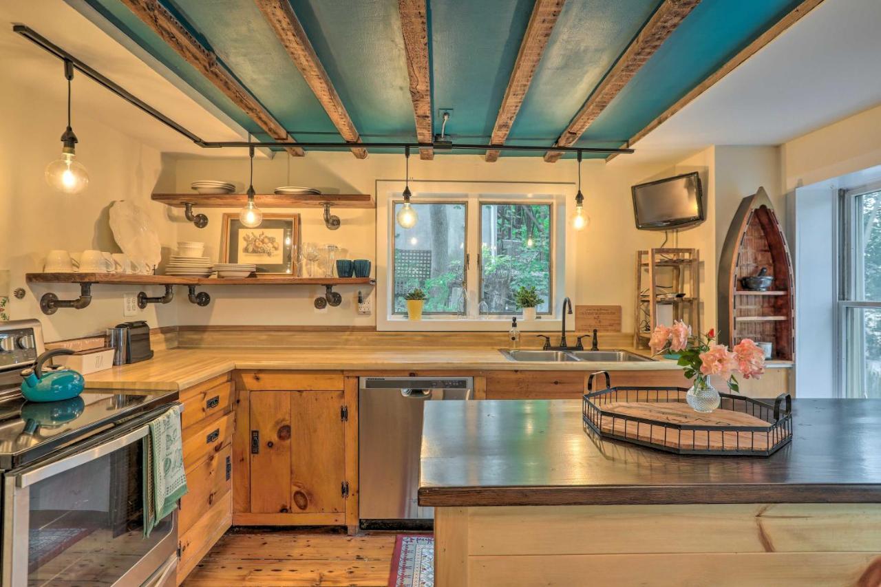 Historic Home In Lambertville Walk To Bridge Exterior foto